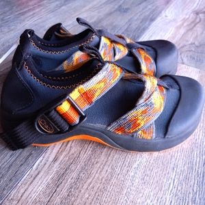 Chaco kids water shoe adjustable slip ons